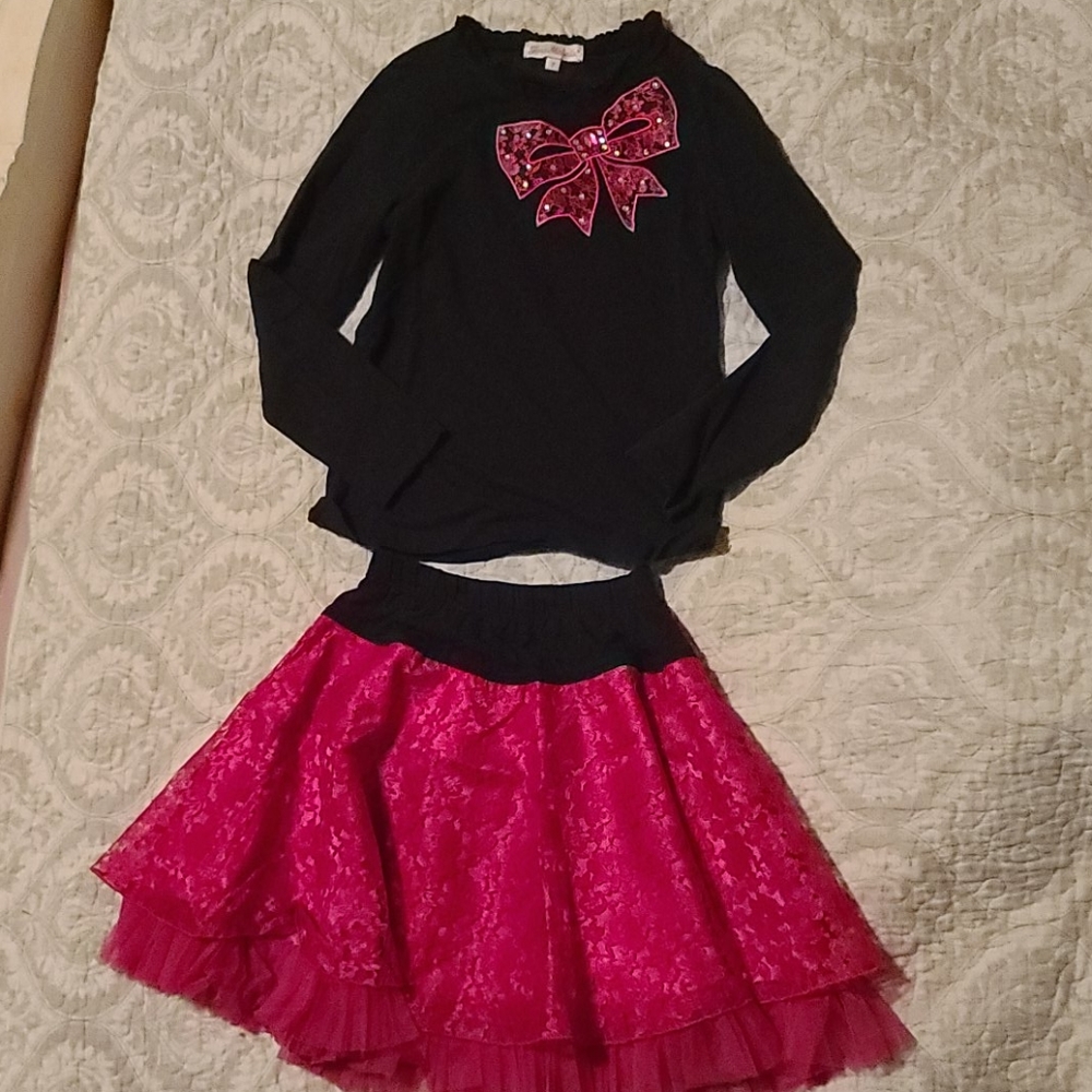 Jona Michelle matching set. Black and pink 💗